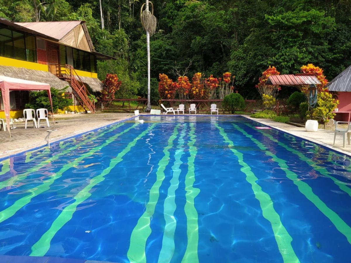 Grand Selva Lodge & Tours Тена Екстериор снимка