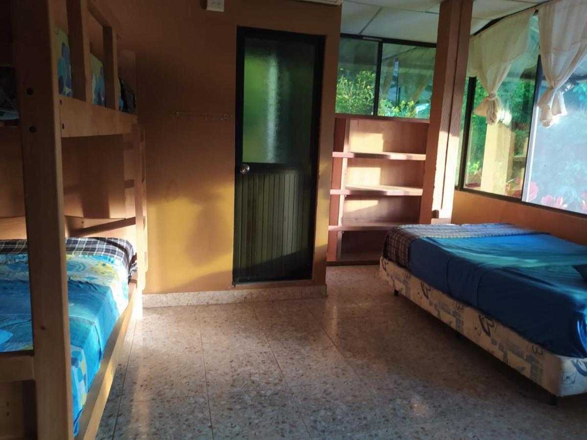 Grand Selva Lodge & Tours Тена Екстериор снимка