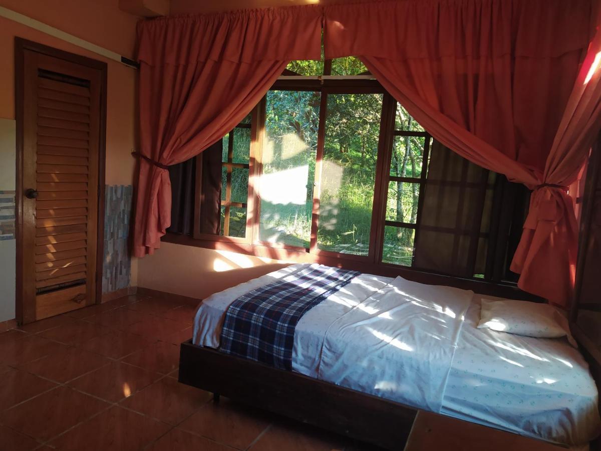 Grand Selva Lodge & Tours Тена Екстериор снимка