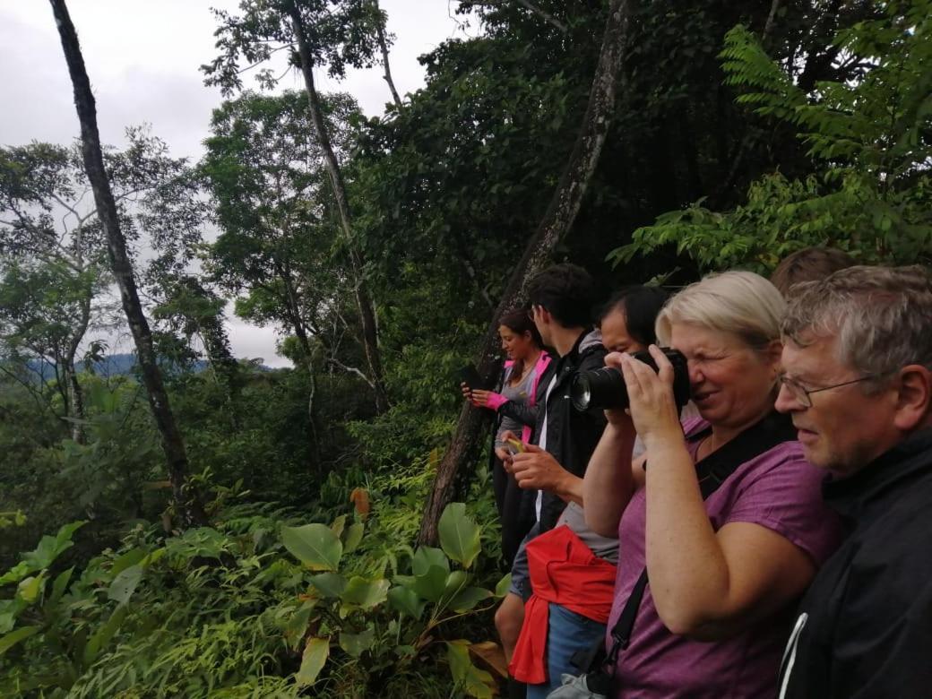 Grand Selva Lodge & Tours Тена Екстериор снимка